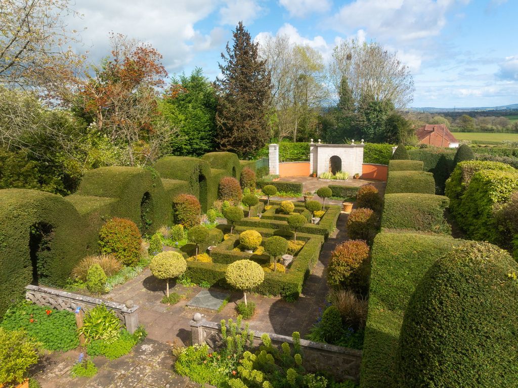 Additional image 12 of 9 bed country house for saleLaskett Lane, Much Birch, Herefordshire HR2