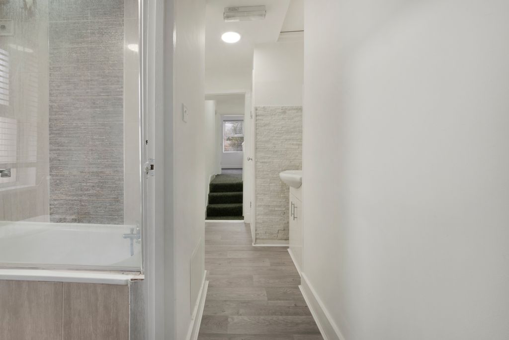 Additional image 17 of 5 bed terraced house to rentBow Common Lane, London E3