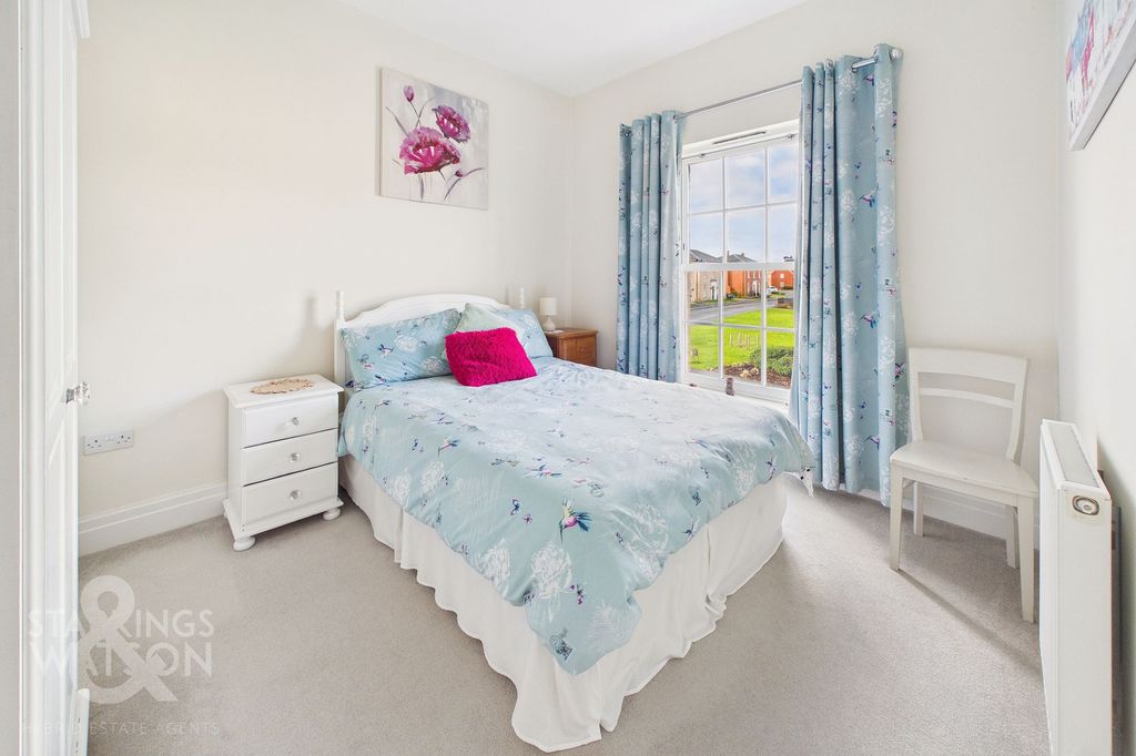 Additional image 14 of 4 bed detached house for saleOak Avenue, Loddon, Norwich NR14