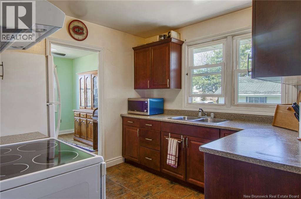 14 Silver Crescent, Saint John, NB, E2J3G3 photo 4