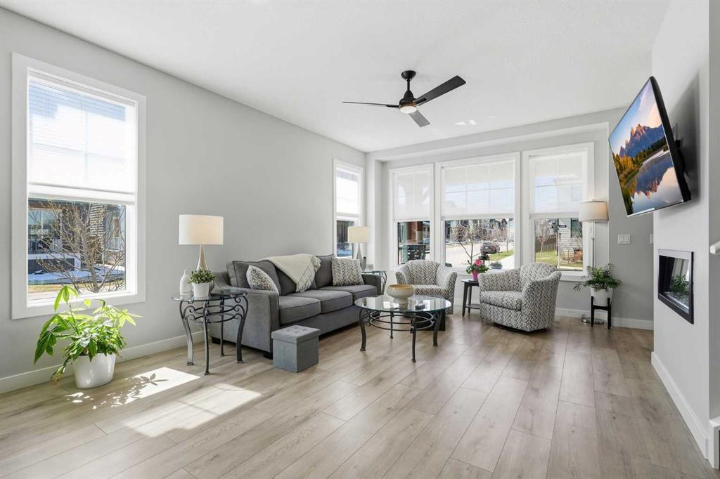 Additional image 6 of 120 Treeline Manor SW, Calgary, AB, T2Y 0R7