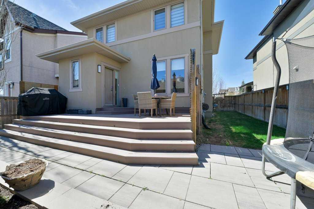 Additional image 3 of 5542 Henwood Street SW, Calgary, AB, T3E 6Z3