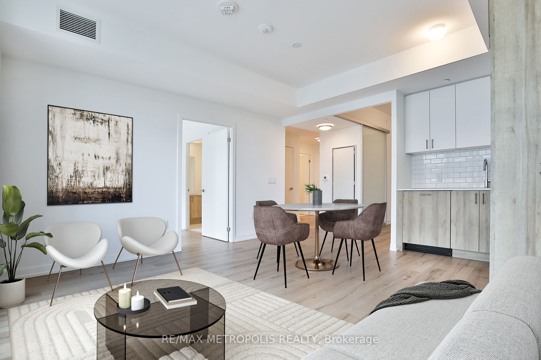 Additional image 3 of 905-1195 The Queensway N/a, Toronto, ON, M8Z 1R7
