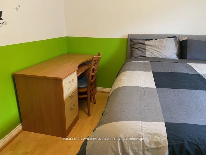 Additional image 3 of Autum-846 Cardington Street S, Mississauga, ON, L5V 1Z7