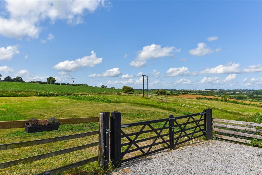 Additional image 36 of 5 bed barn conversion for saleFrog Hall, Brixworth, Northampton NN6