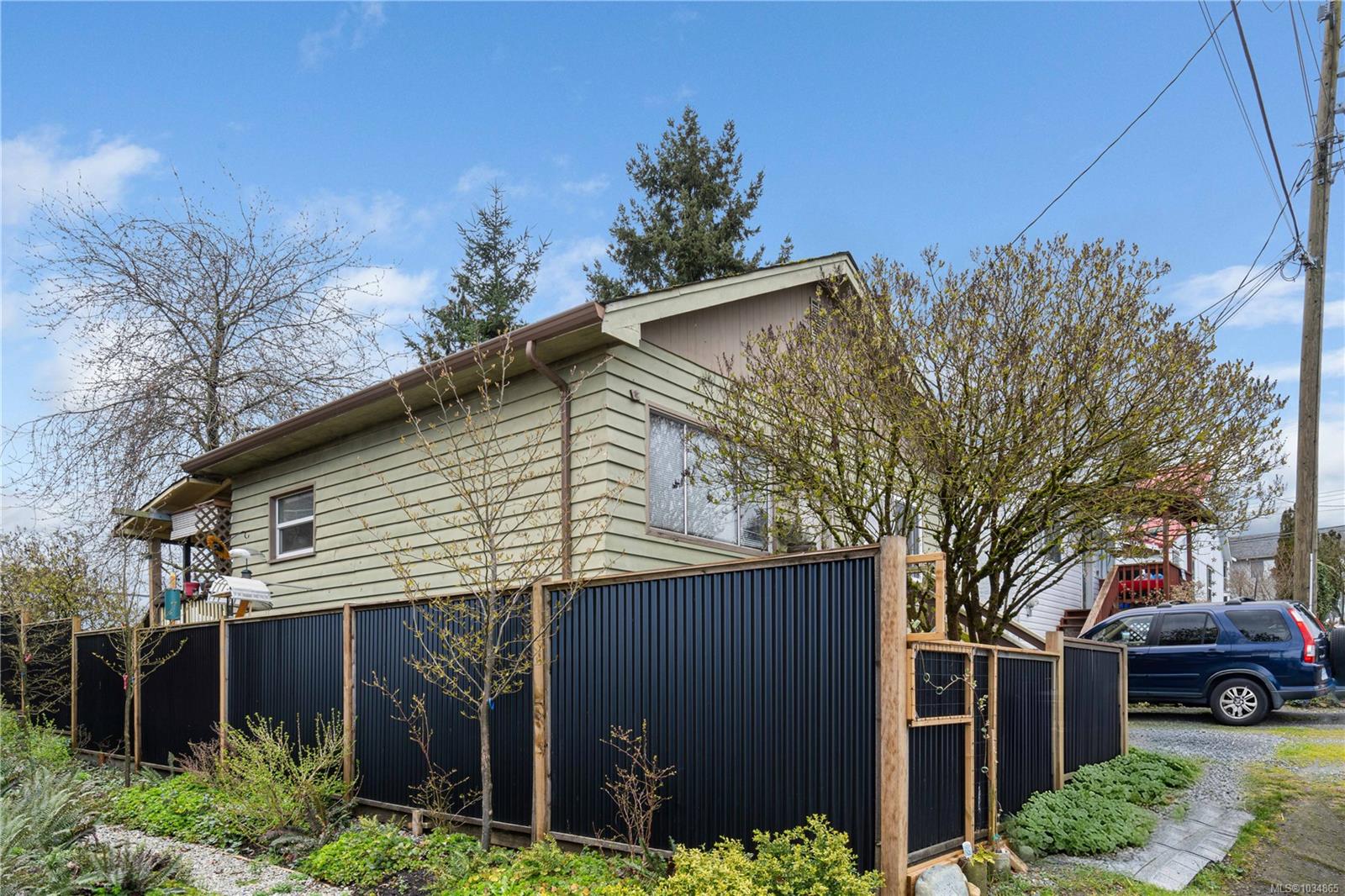 Additional image 3 of 205 Sabiston Street, Nanaimo, BC, V9R 1M2