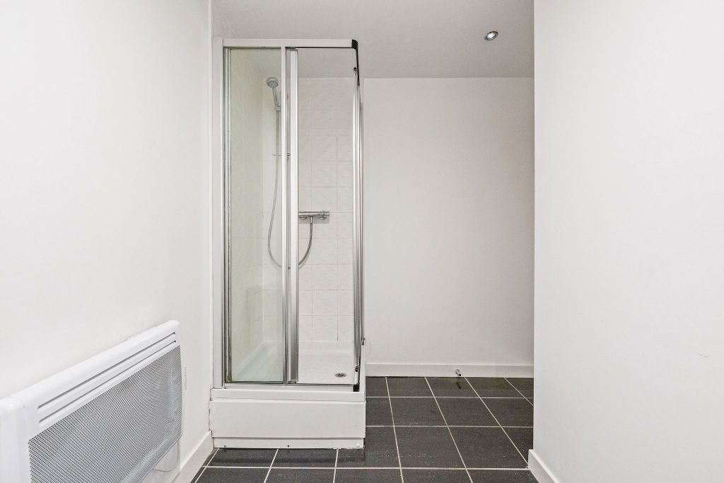 Additional image 24 of 2 bed flat for saleFlat 8/3, 72 Lancefield Quay, Glasgow G3