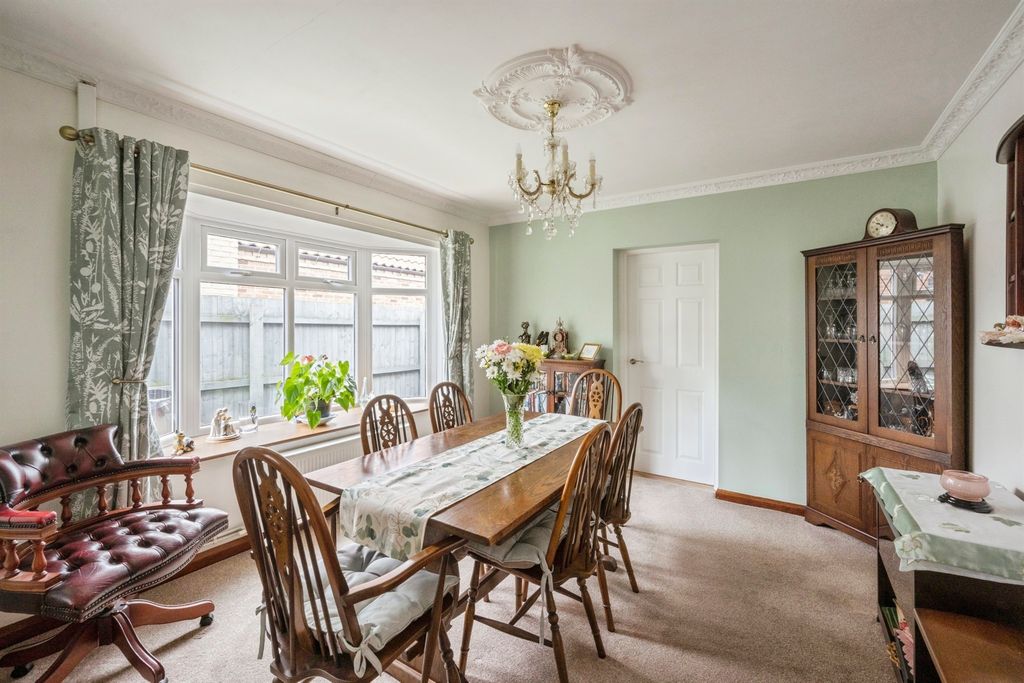 Additional image 7 of 4 bed detached bungalow for saleHigh Street, Broughton, Brigg DN20