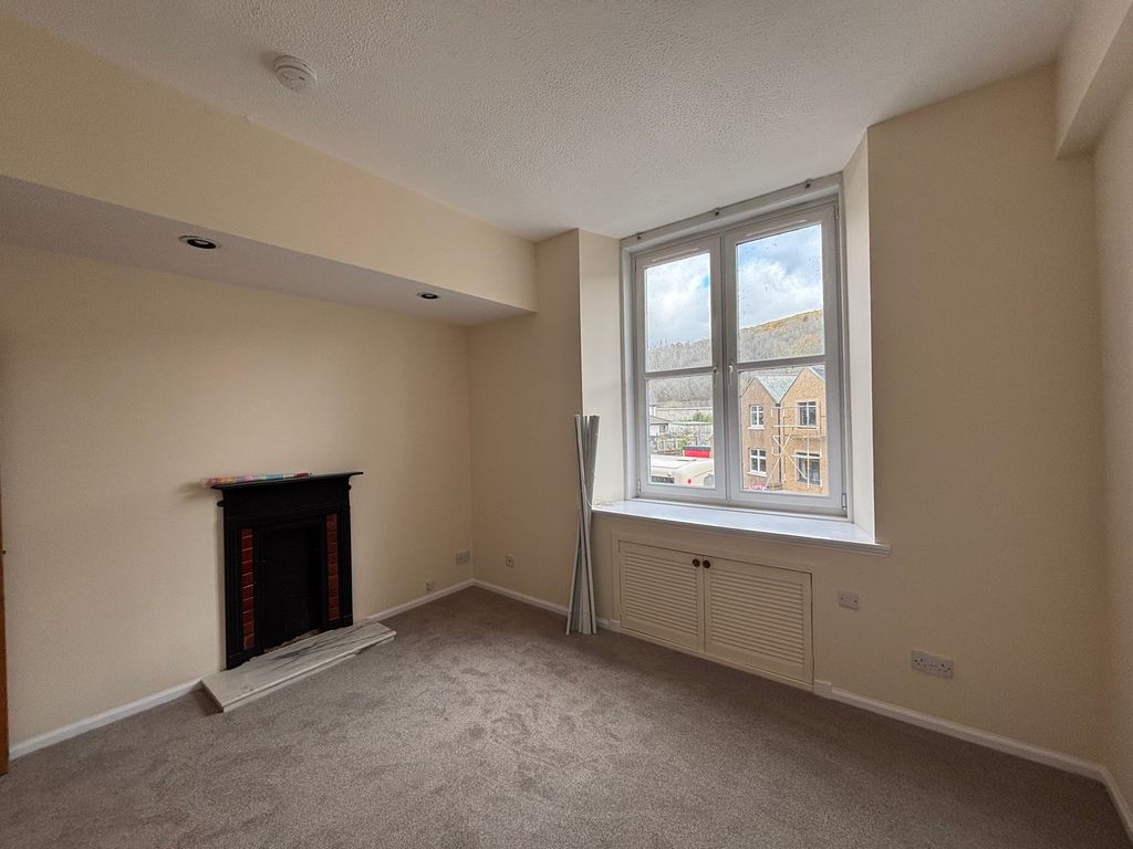 Additional image 4 of 2 bed flat to rent1/6 The Pirns, Scottish Borders, King Street, Galashiels TD1