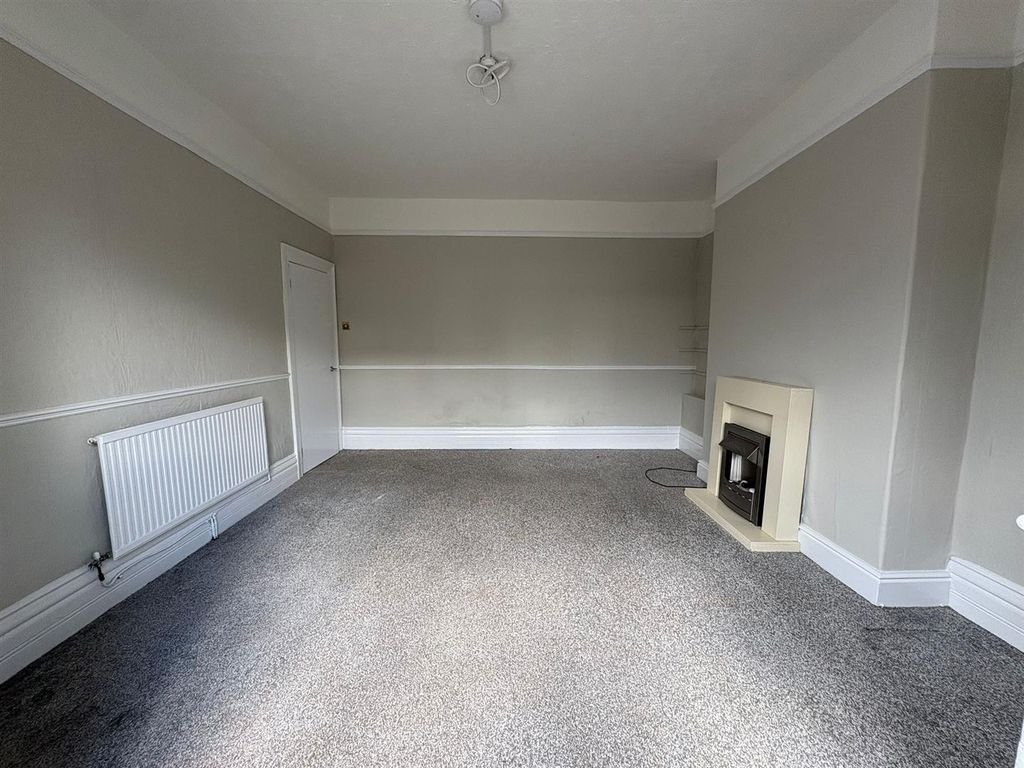 Additional image 3 of 1 bed flat to rentWest View, Mold CH7