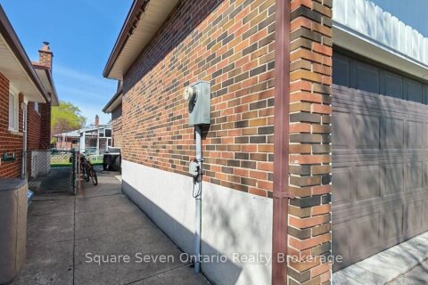Additional image 8 of Basement-4264 Brandon Gate, Mississauga, ON, L4T 3K4