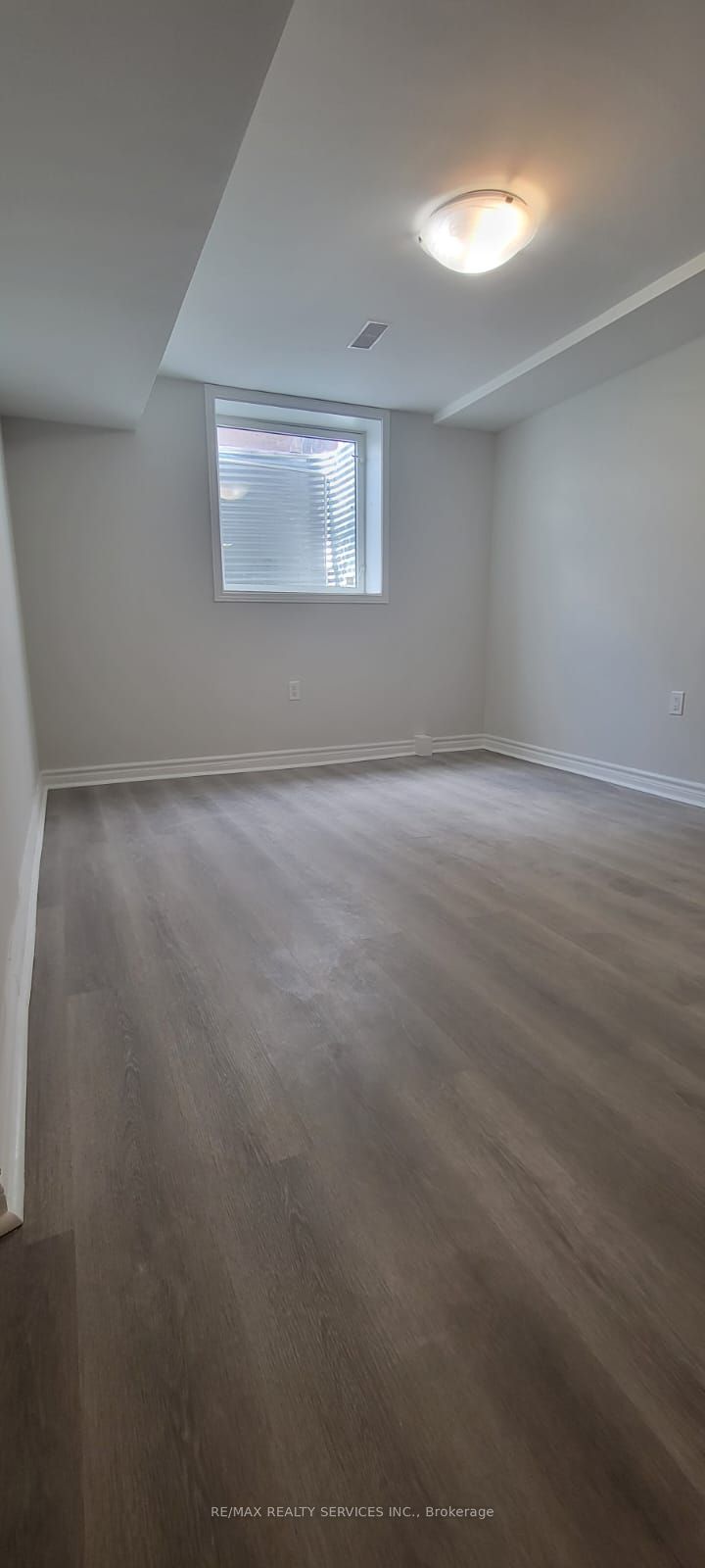 5 Greenwood Crescent, Brampton, ON, L6S 1T2