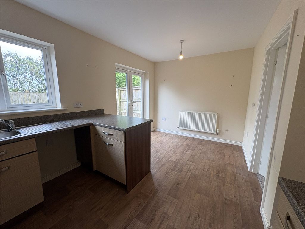 Additional image 6 of 3 bed semi-detached house to rentCastleton Grove, Haverfordwest, Pembrokeshire SA62