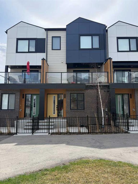 302-8535 19 Avenue SE, Calgary, AB, T2A 7W8