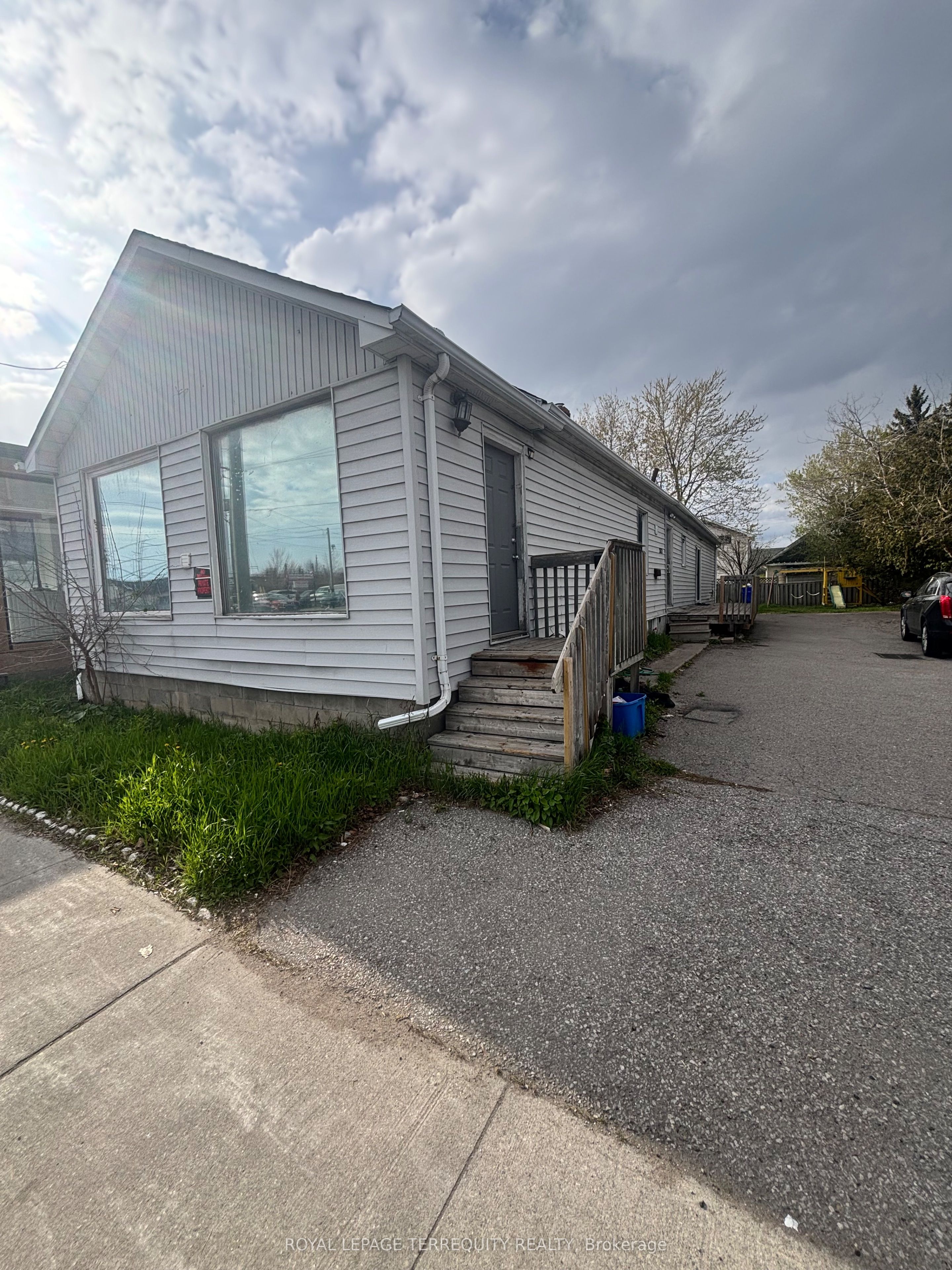 Additional image 2 of 252 Bloor Street E, Oshawa, ON, L1H 3M6