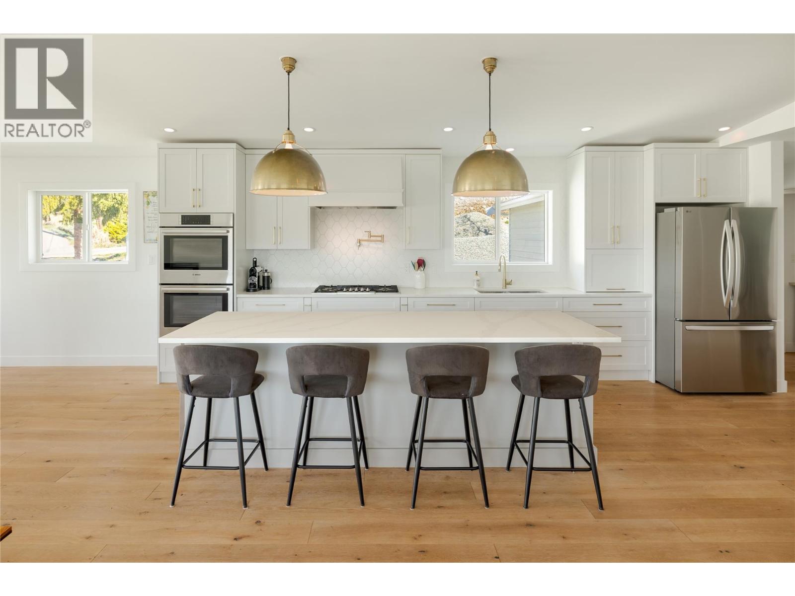 Additional image 2 of 10942 Russell Road, Lake Country, BC, V4V1W9