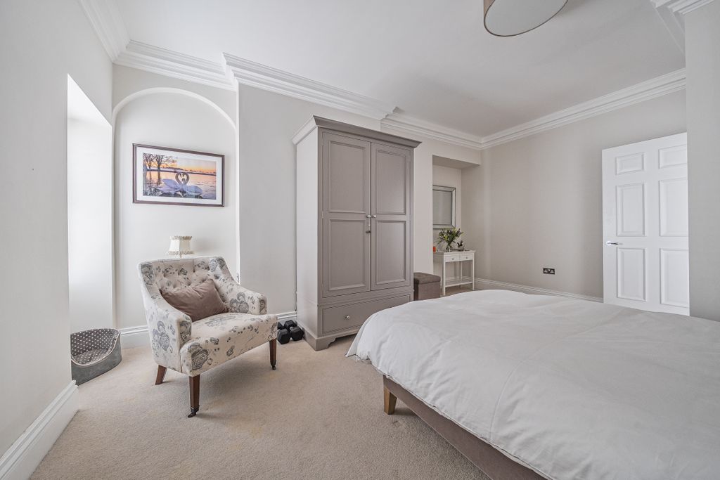Additional image 10 of 2 bed flat for saleRedcliffe Parade West, Bristol BS1