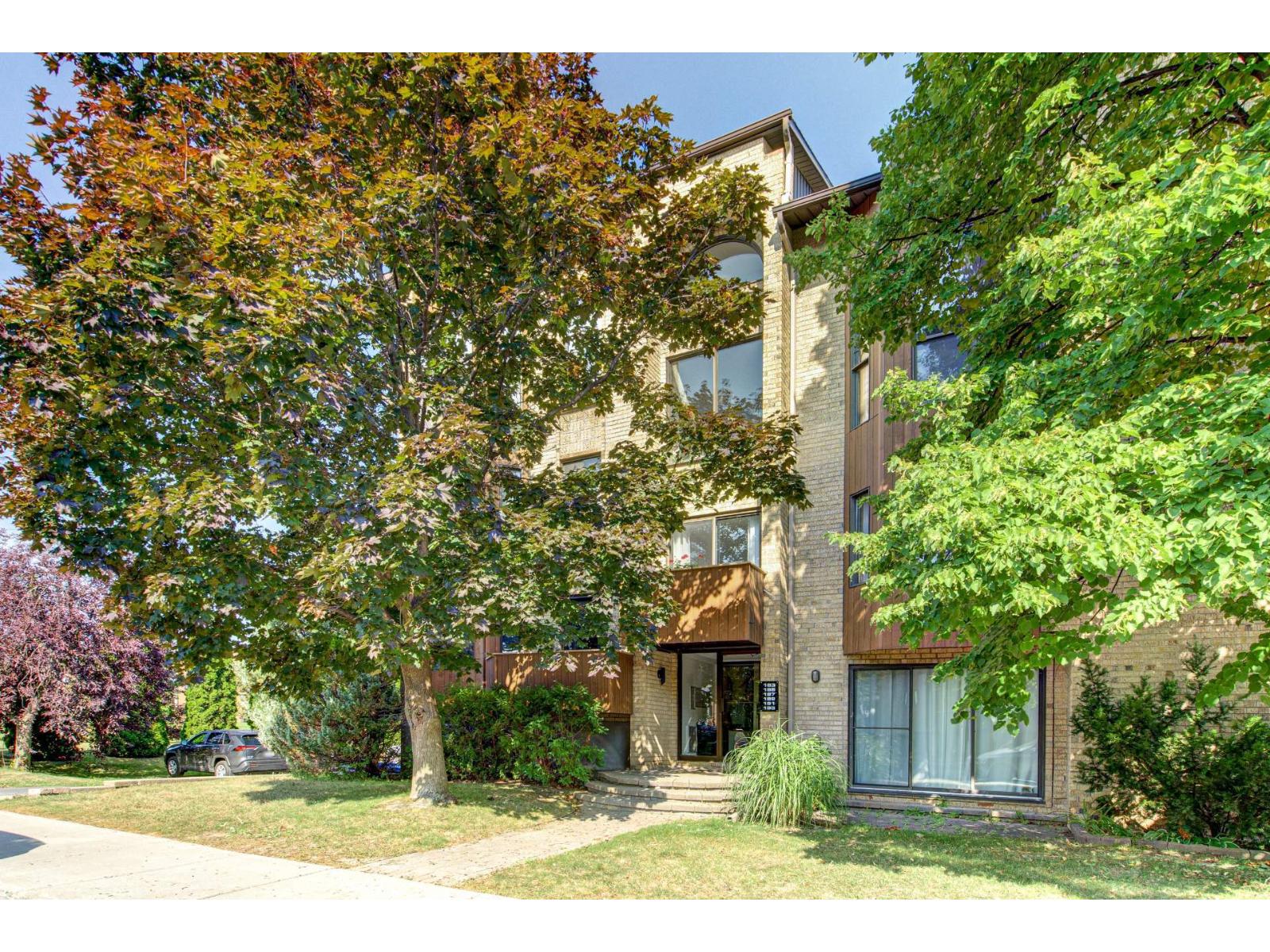 187 Av. de Navarre