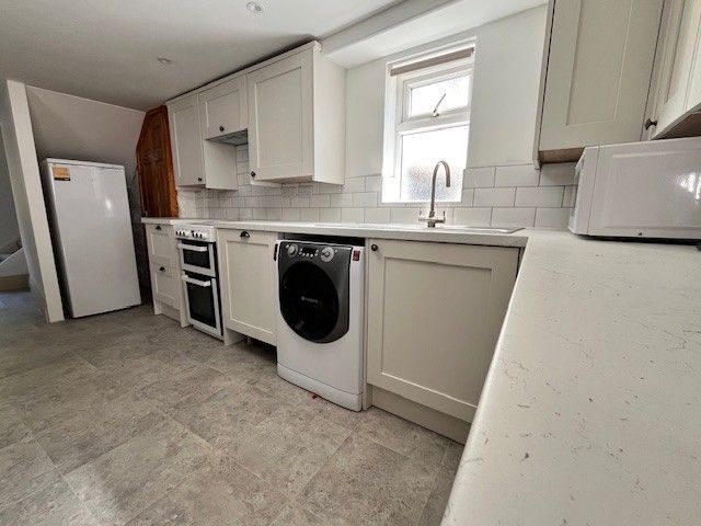 Additional image 4 of 4 bed flat to rentHessenford Mill, Torpoint PL11