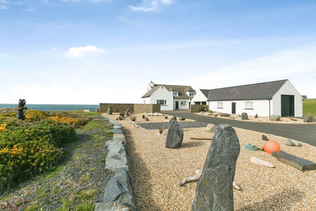 Additional image 30 of 4 bed detached house for saleLon Isallt, Trearddur Bay, Holyhead, Isle Of Anglesey LL65