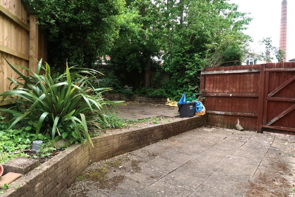 Additional image 19 of 4 bed property to rentSpencer Drive, Llandough, Penarth CF64