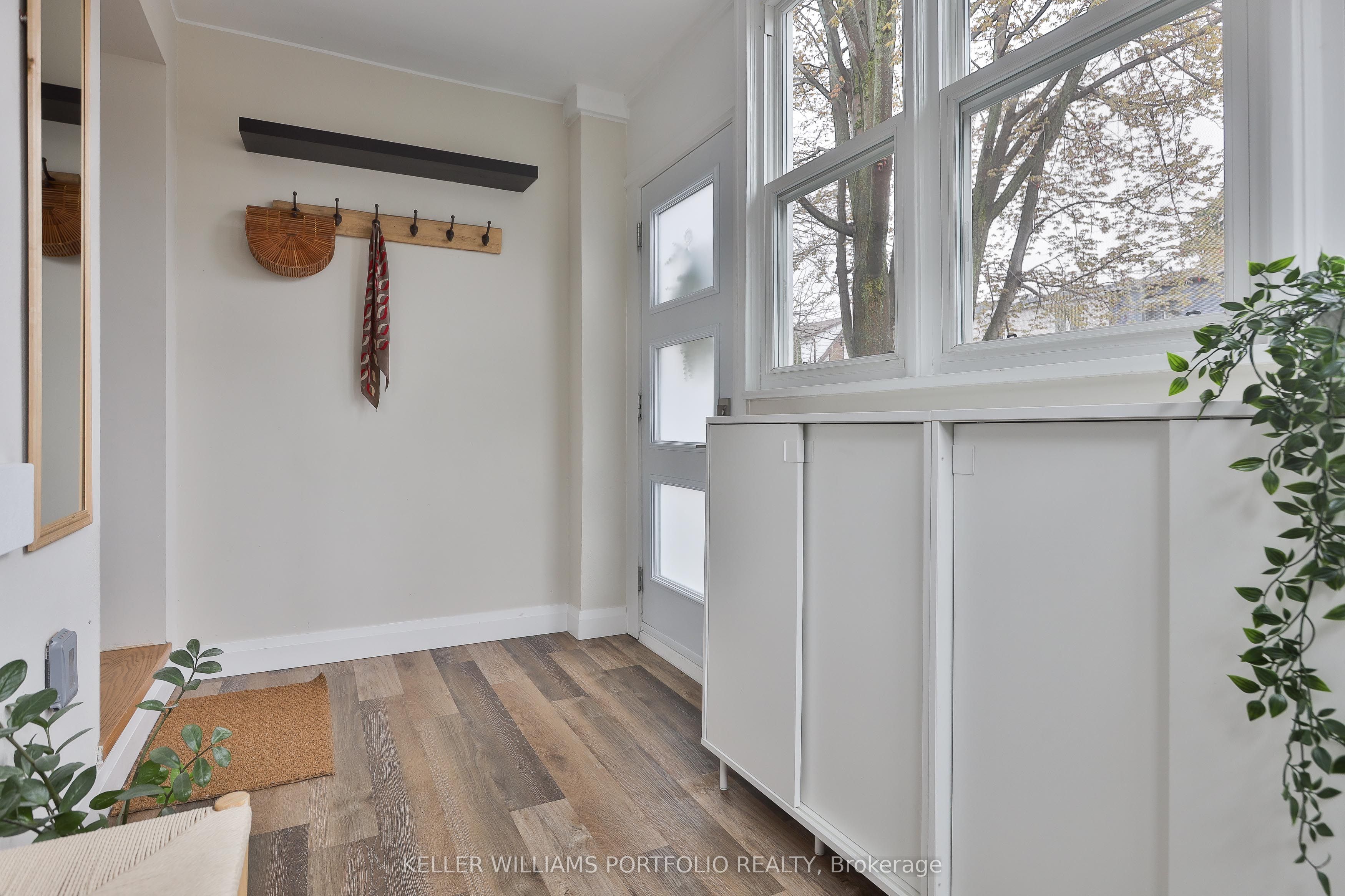 Additional image 4 of 37 Rosethorn Avenue, Toronto, ON, M6N 3K7