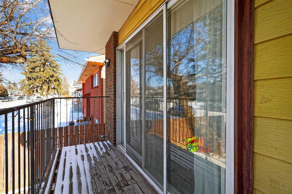 Additional image 6 of 2240A 43 Street SE, Calgary, AB, T2B 1H5
