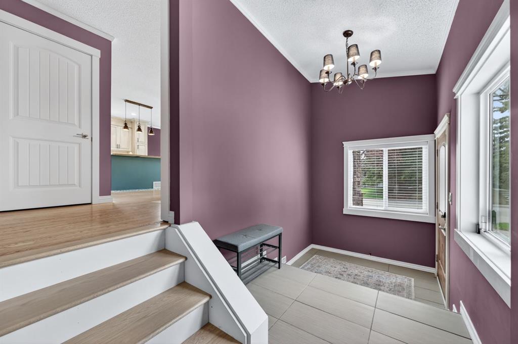Additional image 4 of 8 Slocan Road SW, Calgary, AB, T2W 0S8