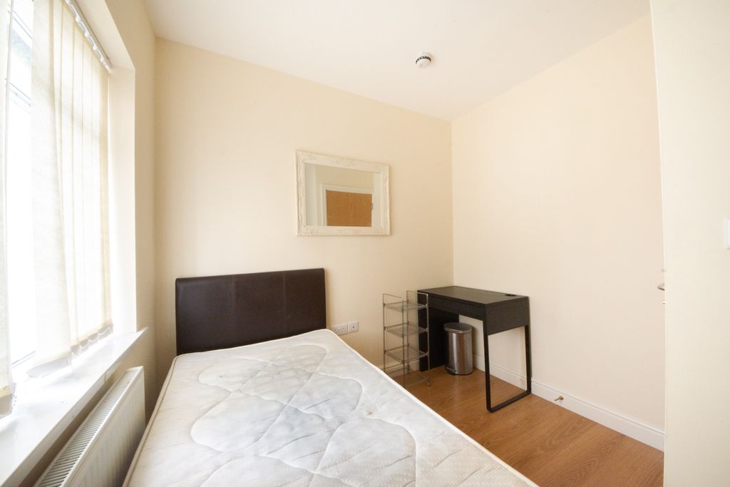 Additional image 8 of 2 bed flat to rentGreat Darkgate, Aberystwyth SY23