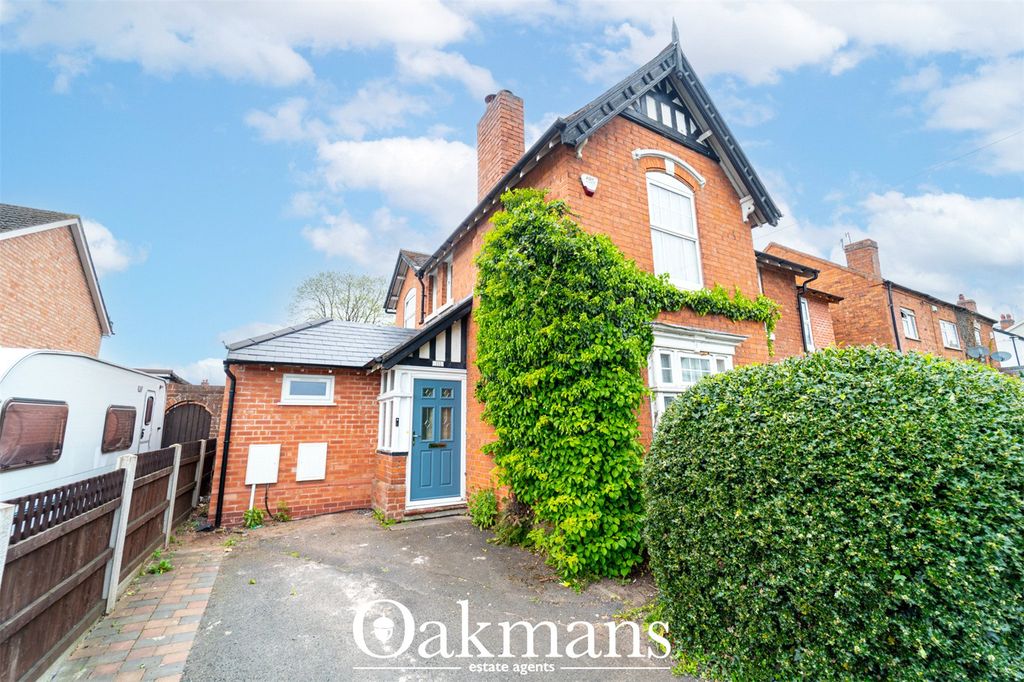 3 bed semi-detached house to rentStourbridge Road, Bromsgrove, Worcestershire B61