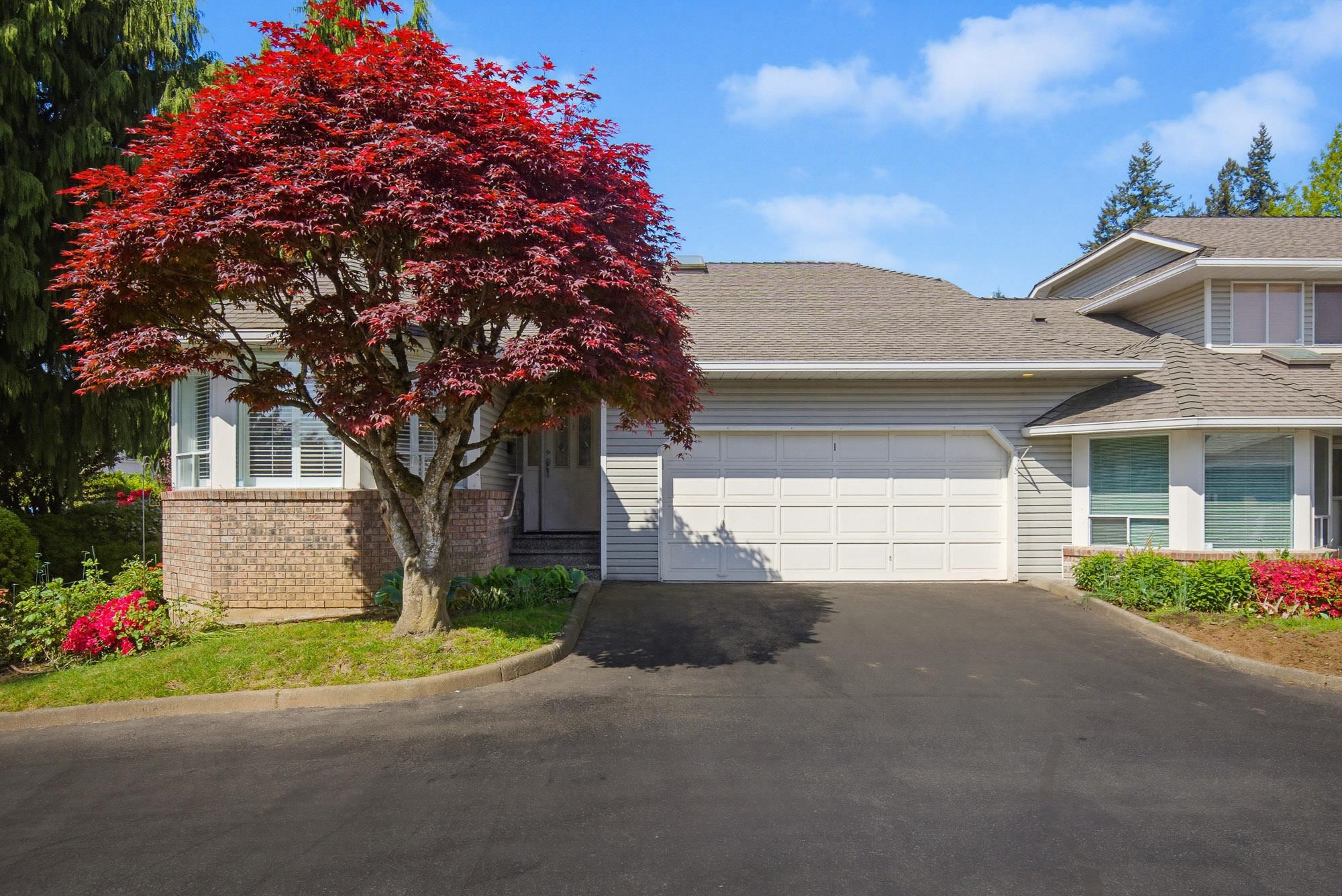 1-32615 Murray Avenue, Abbotsford, BC, V2T 4T8