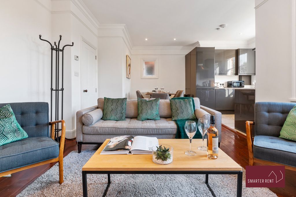 Additional image 8 of 3 bed flat to rentBurlington Avenue, Kew TW9