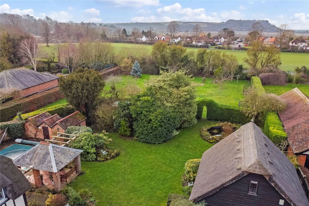Additional image 45 of 5 bed detached house for saleChurch Road, Barton-Le-Clay, Bedford, Bedfordshire MK45