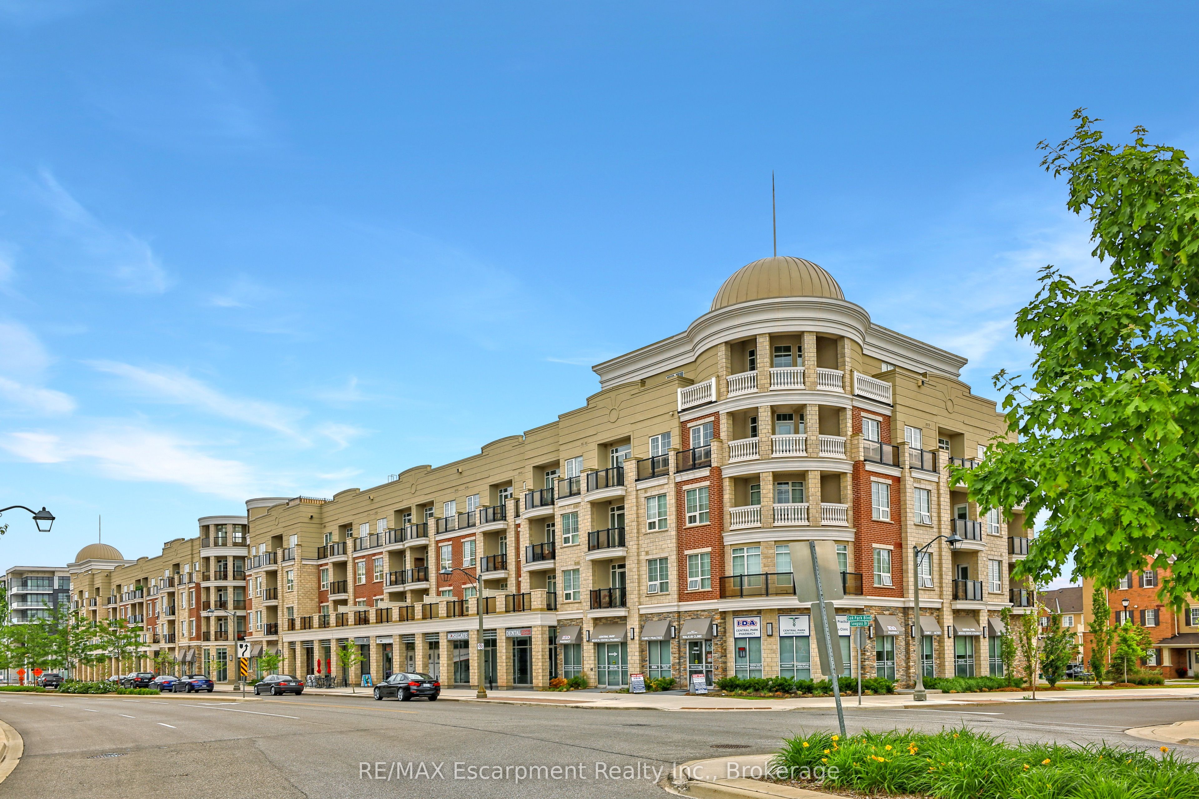 431-216 Oak Park Boulevard, Oakville, ON, L6H 0K3