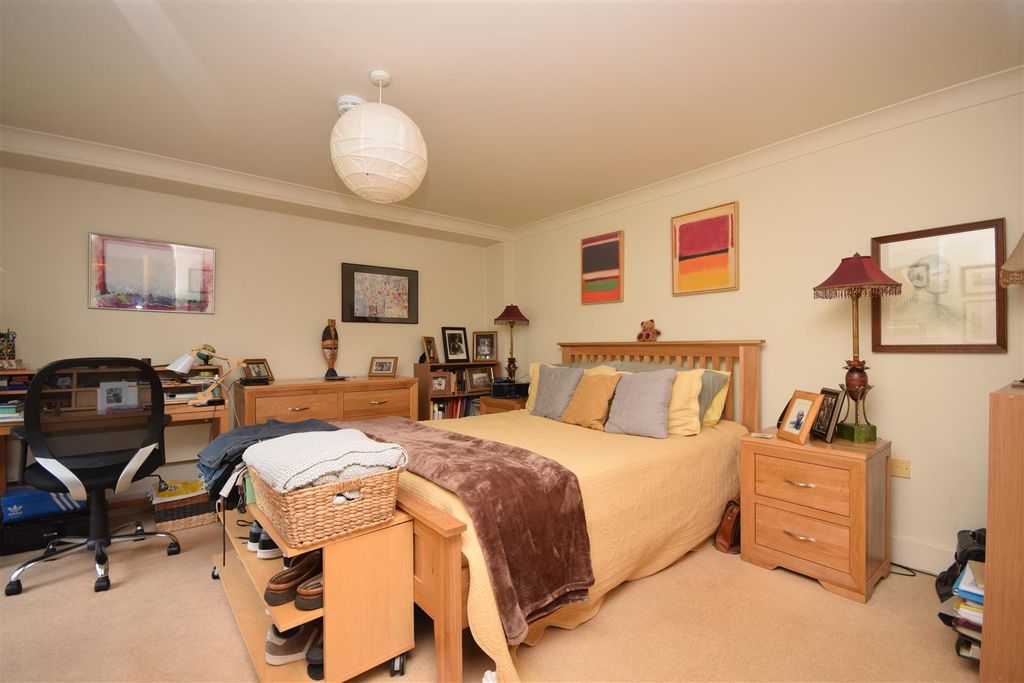 Additional image 7 of 2 bed flat to rentRouen Road, Norwich NR1