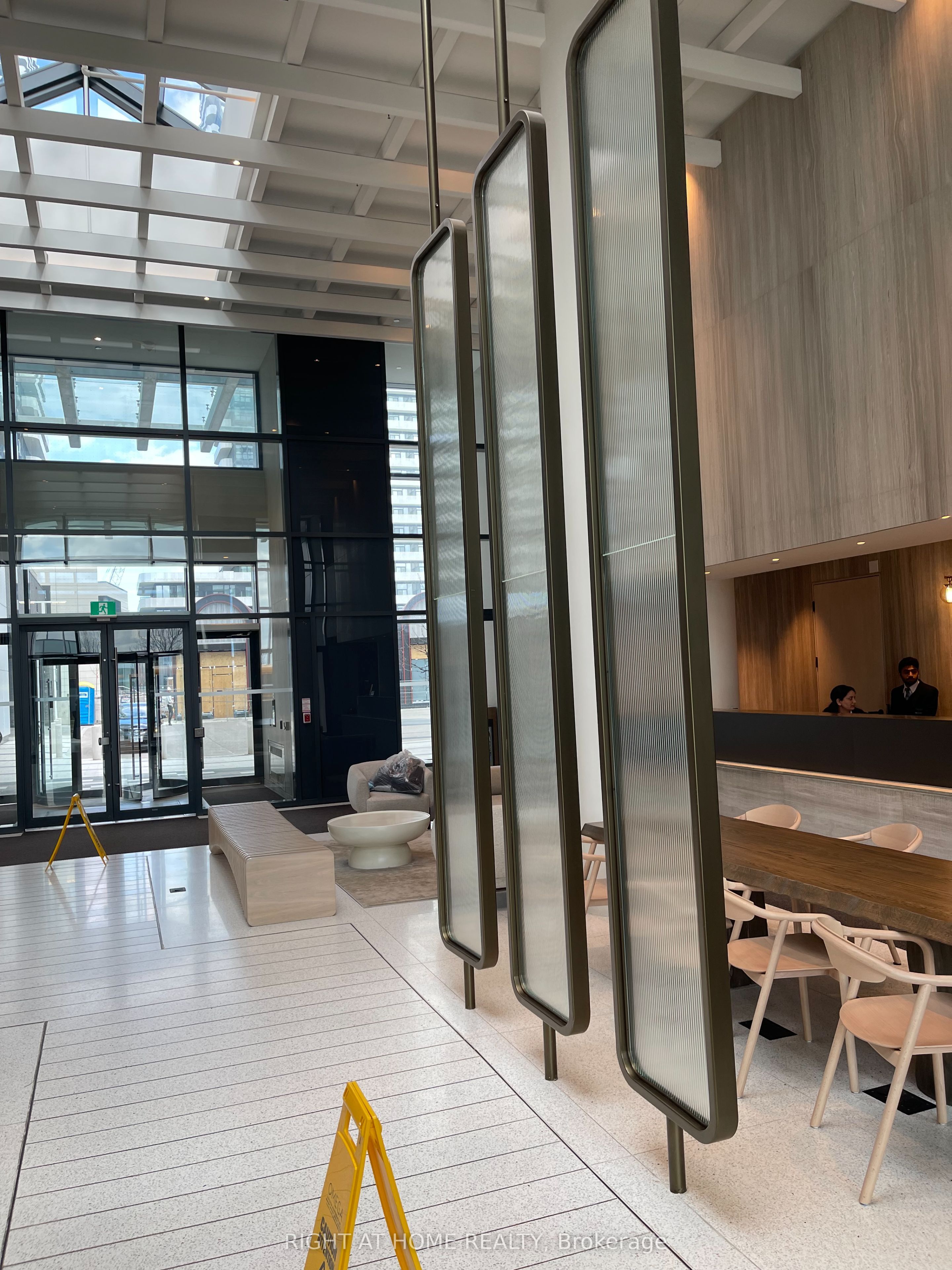 5010-225 Commerce Street, Vaughan, ON, L4K 0R1 photo 3