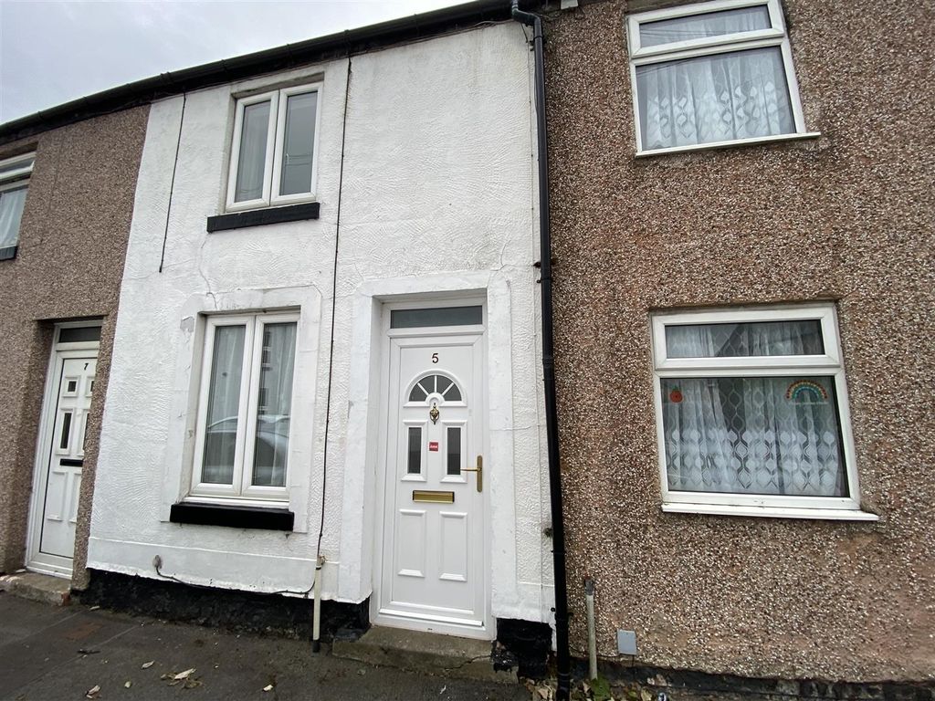 2 bed terraced house to rentGladstone Street, Mold CH7