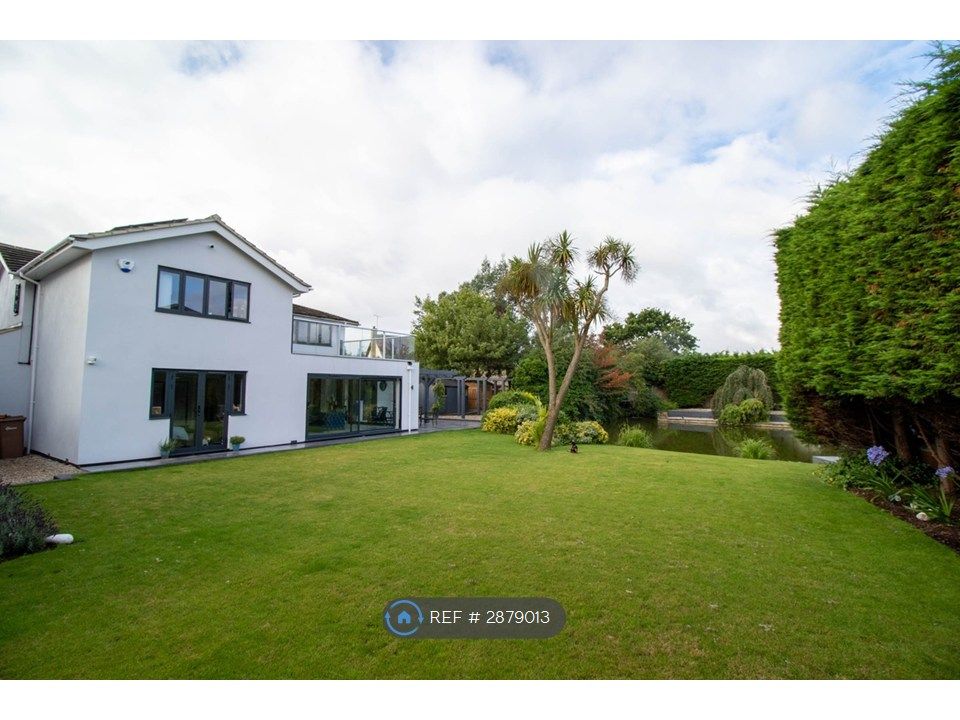3 bed maisonette to rentChampions Way, South Woodham Ferrers, Chelmsford CM3