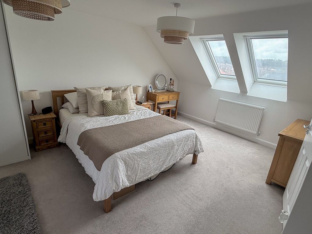 Additional image 10 of 3 bed town house for saleGarrison Meadows, Donnington, Newbury RG14