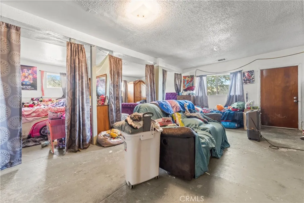 Additional image 25 of 36769 Richards Ln, Barstow, CA 92311