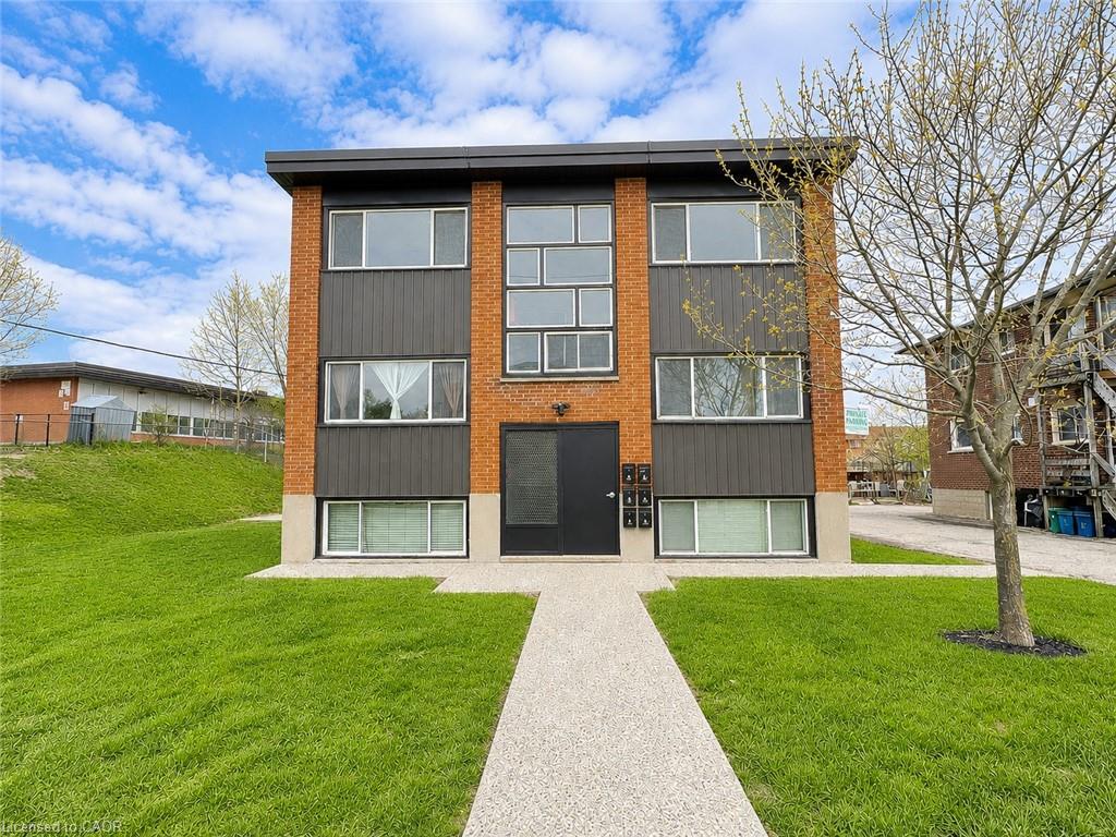 5-281 Lorne Avenue, Kitchener, ON, N2M 3Y9