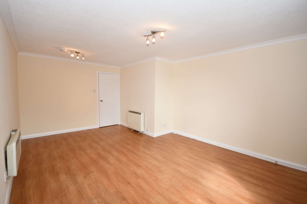 Additional image 3 of 1 bed flat to rentGlengarry Road, Inverness IV3