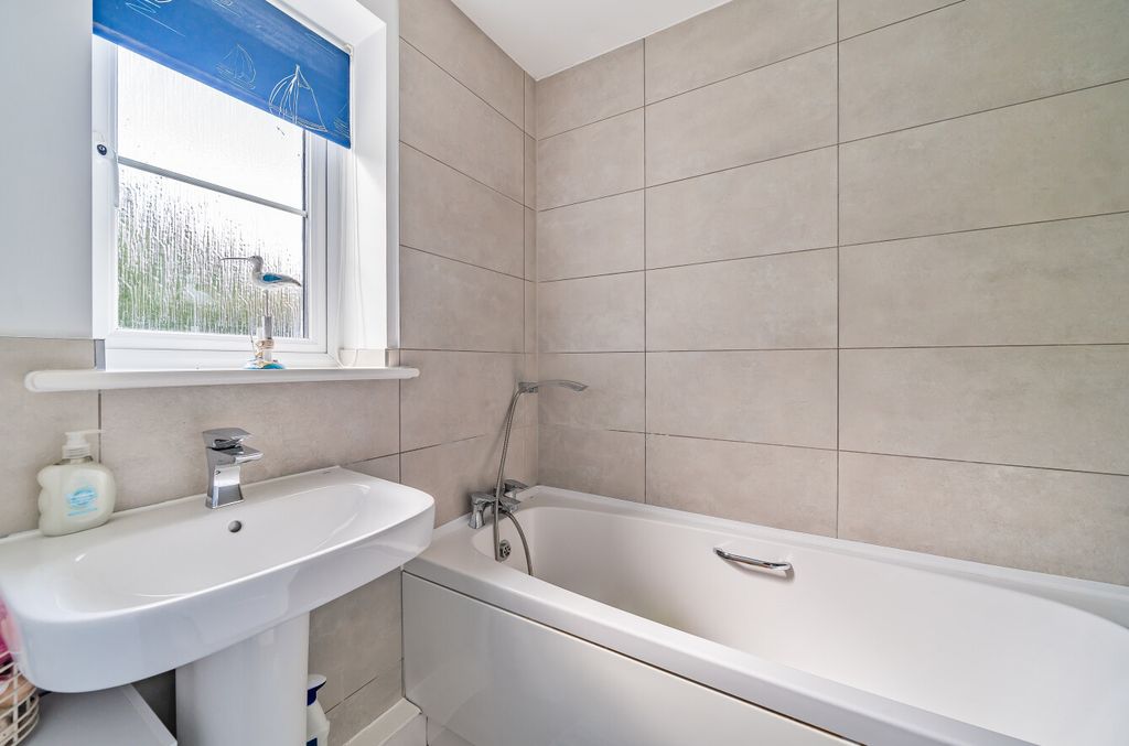 Additional image 9 of 3 bed semi-detached house for saleBroad Street, Chard, Somerset TA20