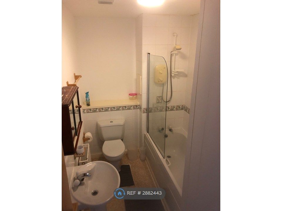 Additional image 7 of 5 bed semi-detached house to rentLarch St, Dundee DD1
