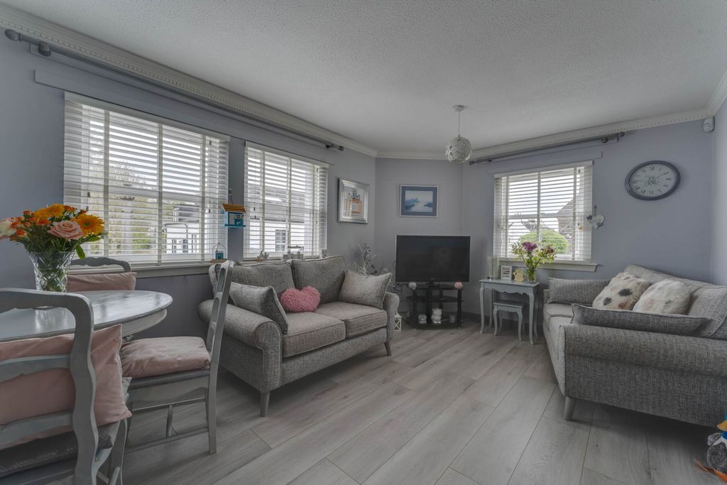 Additional image 3 of 2 bed flat for saleMarket Cross Mews, South Street, Houston PA6