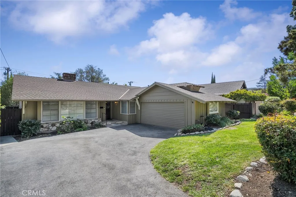 Additional image 3 of 678 W Highland Ave, Sierra Madre, CA 91024