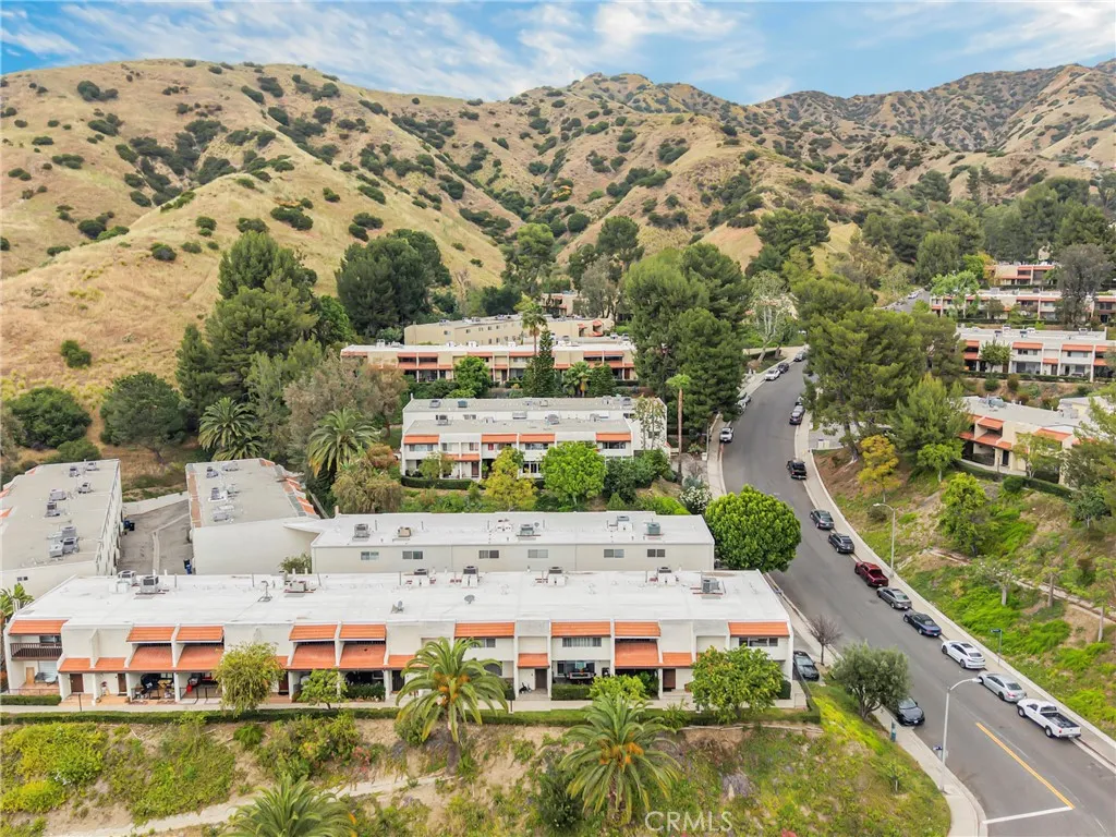 Additional image 28 of 9562 Via Bernardo, Burbank, CA 91504