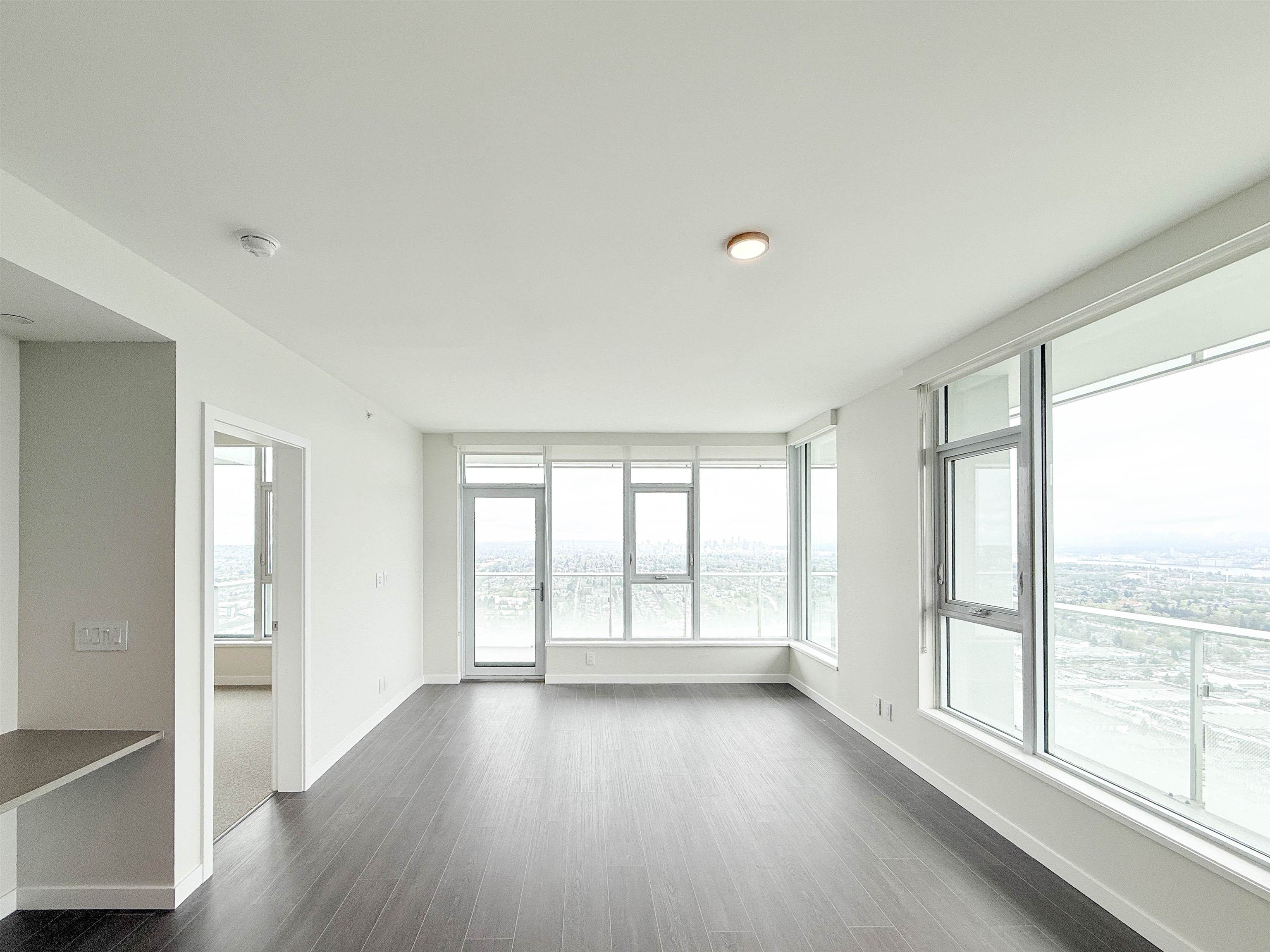 Additional image 5 of 5610-2108 Gilmore Avenue, Burnaby, BC, V5C 0N8
