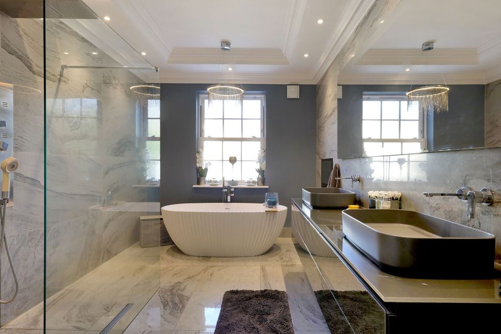 Additional image 20 of 6 bed detached house for saleValley Way, Gerrards Cross SL9