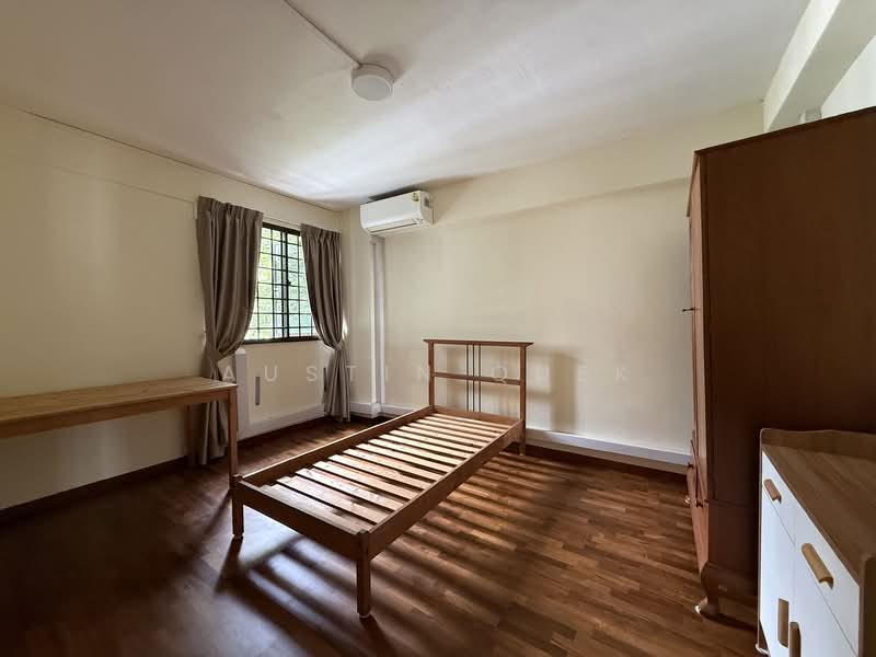 169 Stirling Road photo 4
